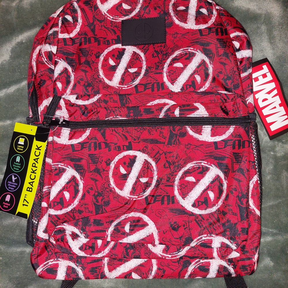 Marvel Deadpool Backpack - Picture 4 of 8